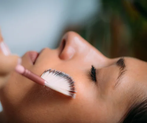 Chemical peel for acne guide hero image