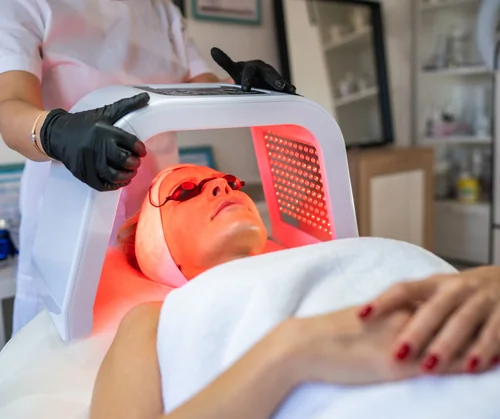 What is an LED facial guide hero image