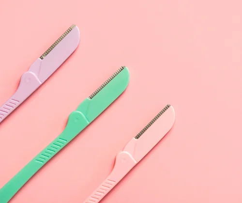 Dermaplaning at home guide hero image